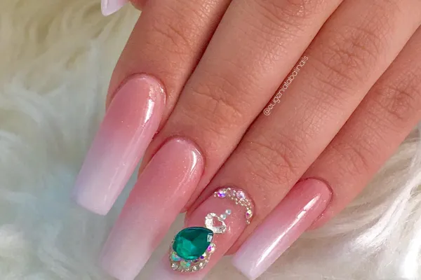 Eugenia Tabali Nails