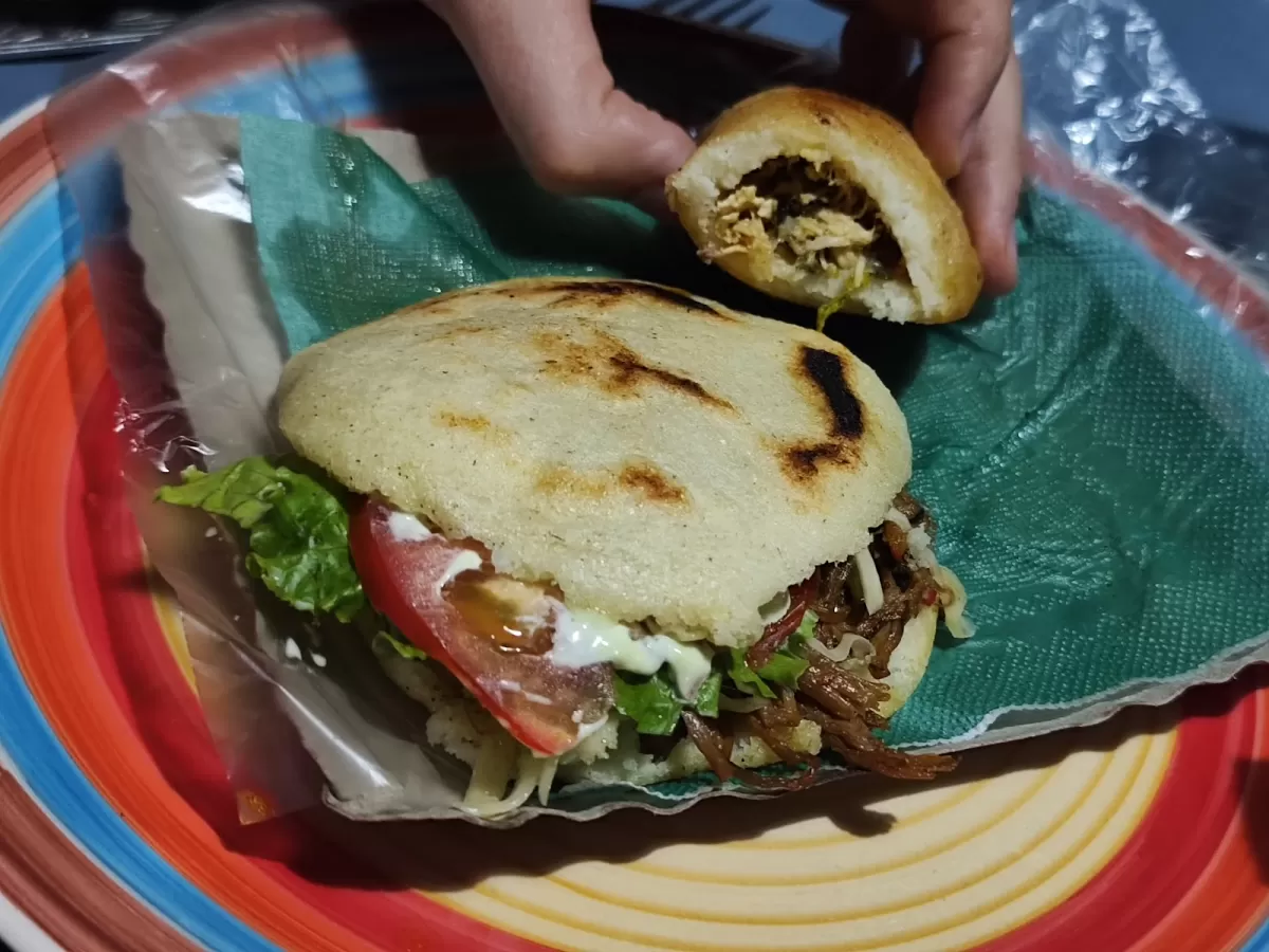 Deli Arepa Food