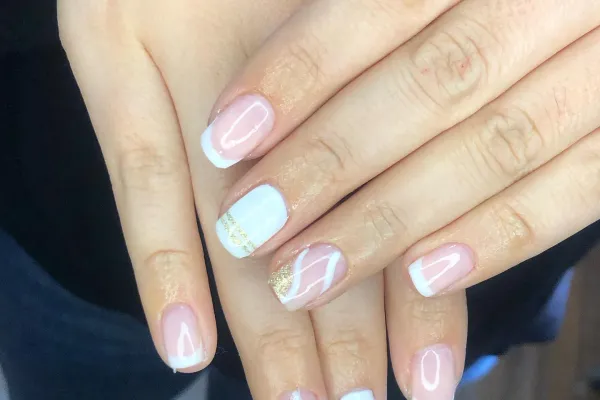 Toti Nails
