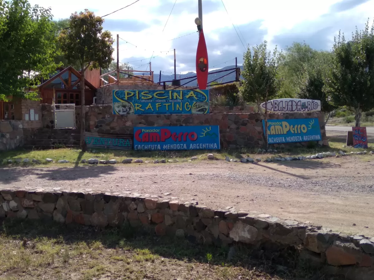 RAFTING PARADOR CAMPERRO