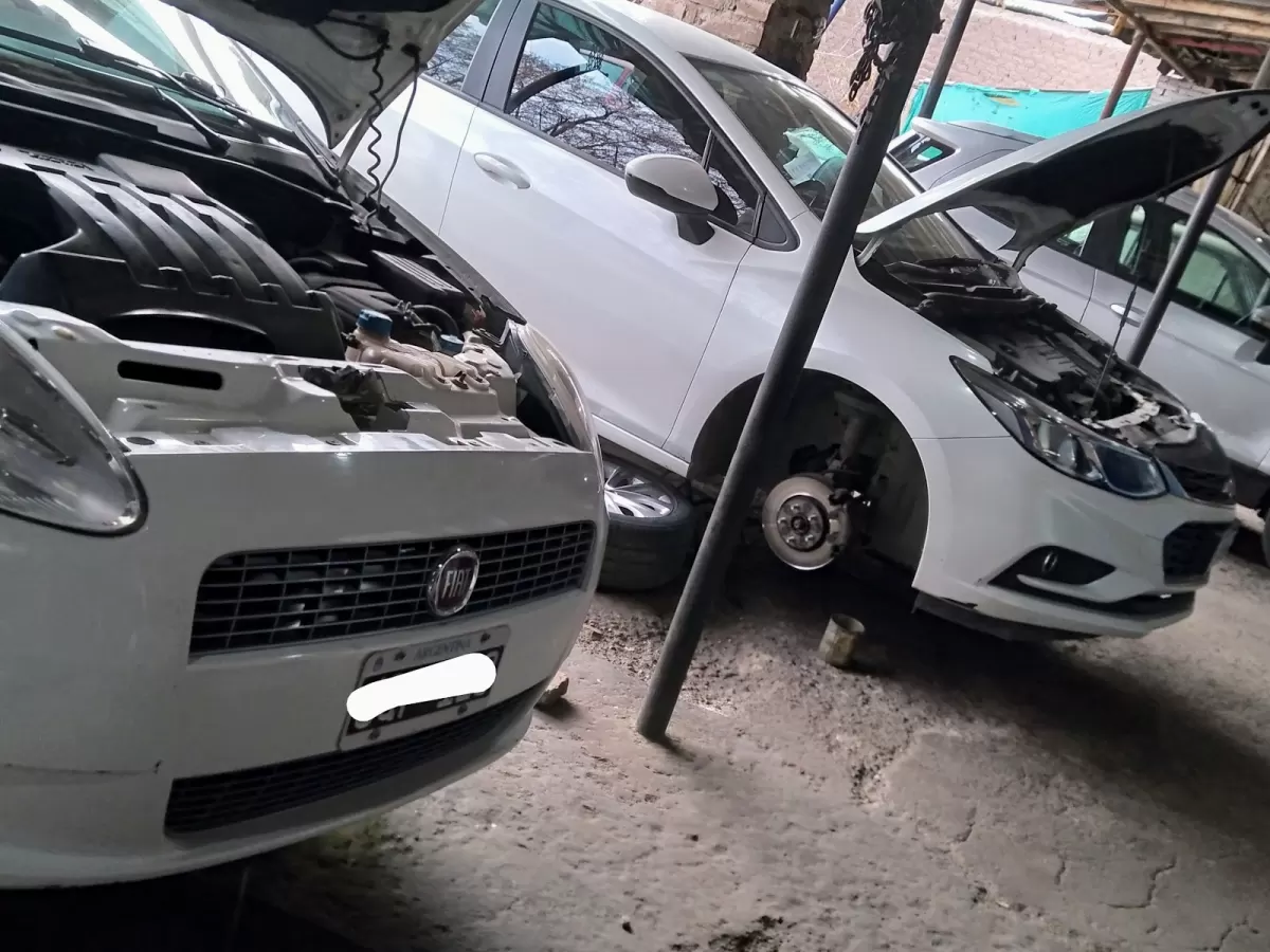 Los Fernández Mecánica integral del automotor