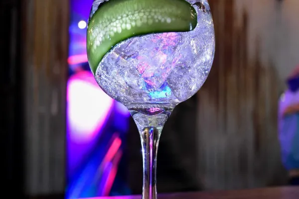 H52 BAR