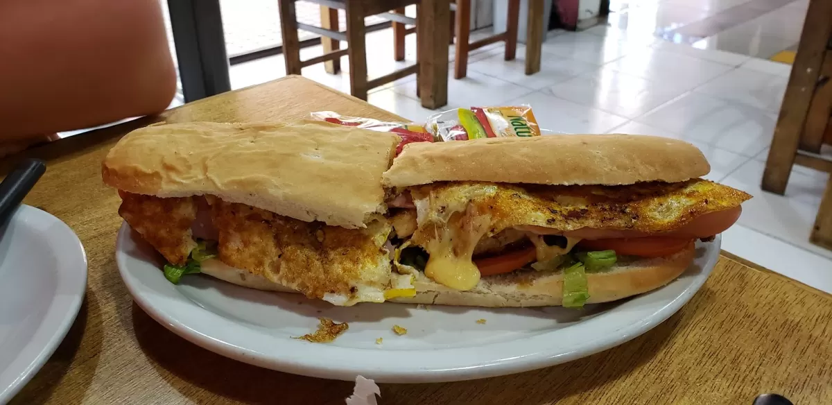Pizzería De Un Rincón De La Boca