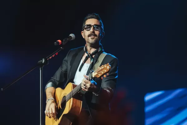 Alex Ubago