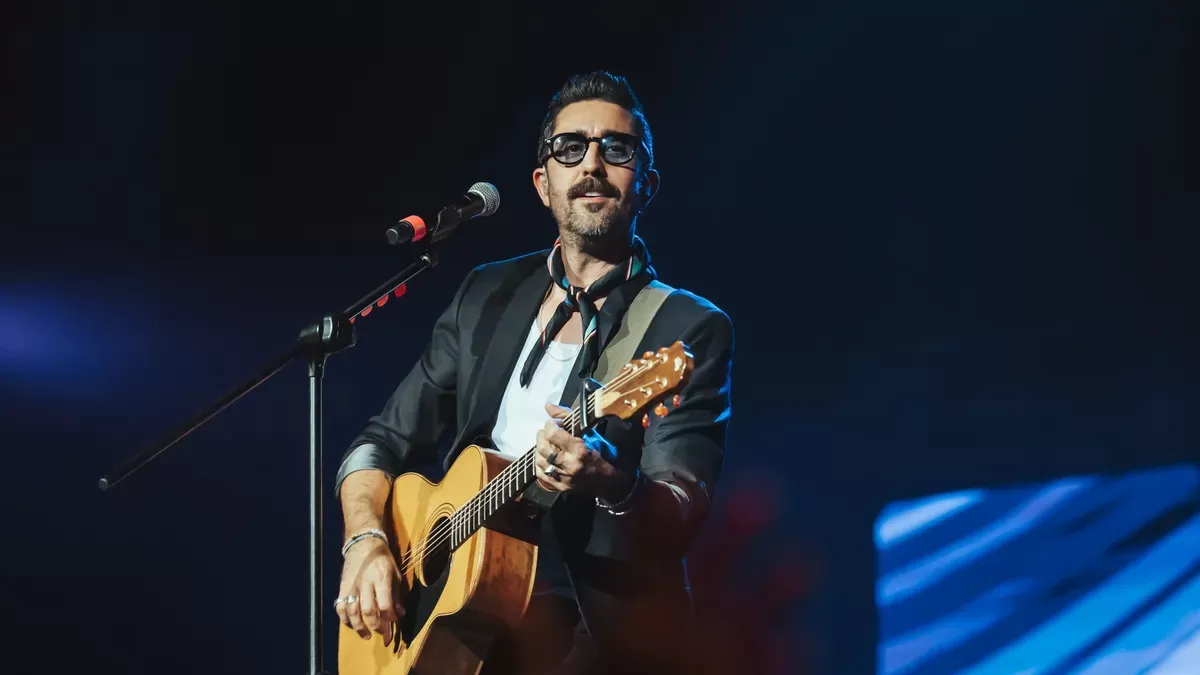 Alex Ubago