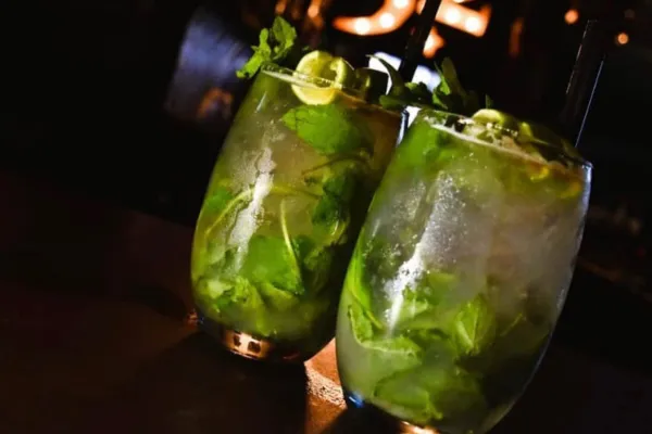 H52 BAR