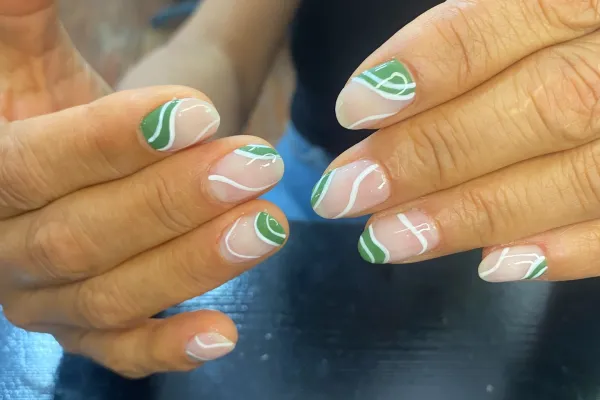 Toti Nails