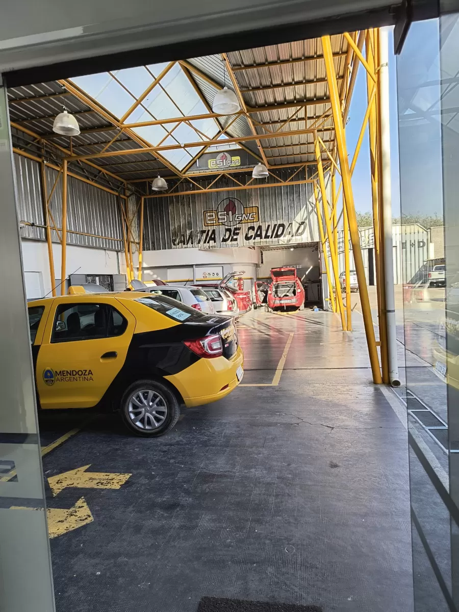 ESI GAS