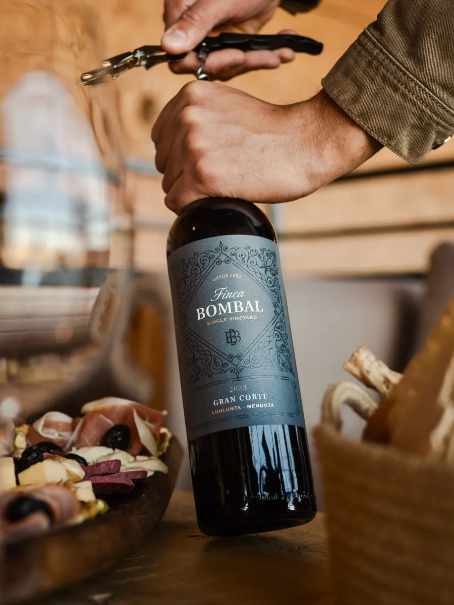 Bodega Bombal