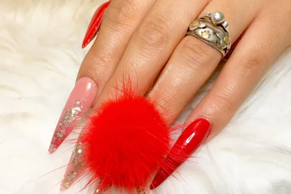 Eugenia Tabali Nails